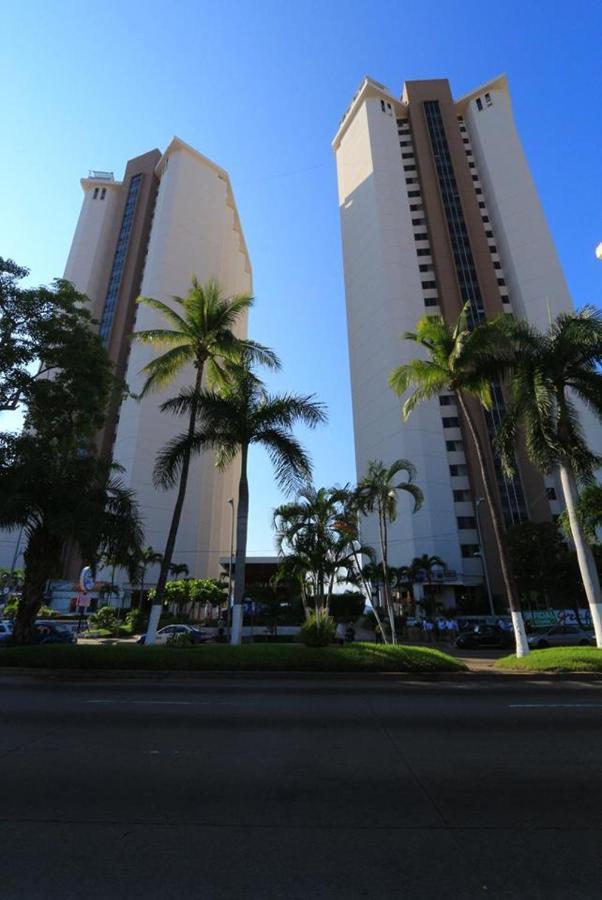 Suites Torres Gemelas Vip Acapulco Zewnętrze zdjęcie